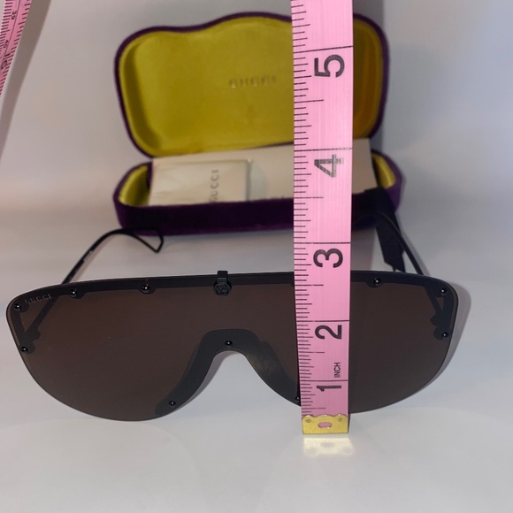 GUCCI SS19 Mask Shield Sunglasses Matte Black UNISEX - Picture 13 of 14